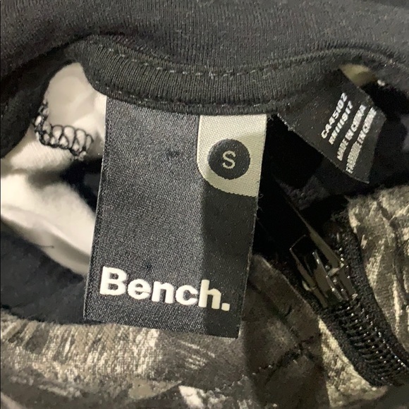 Bench Fleece - Picture 7 of 7